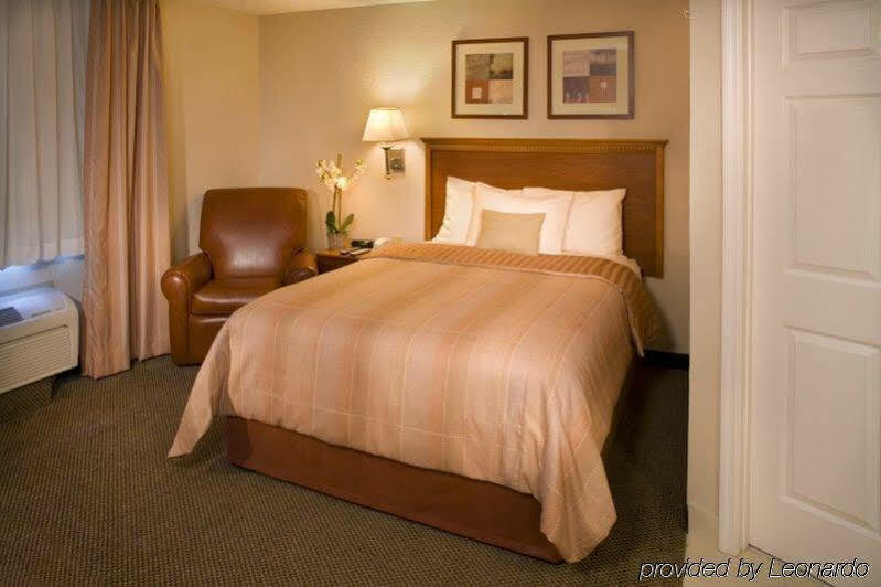 Candlewood Suites Enterprise By Ihg Exterior photo
